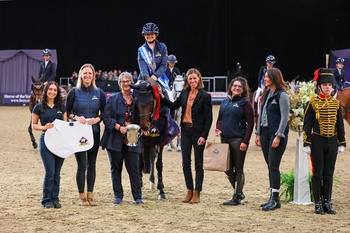 Hollie Gerken defends her Blue Chip Pony Newcomers Championship Title